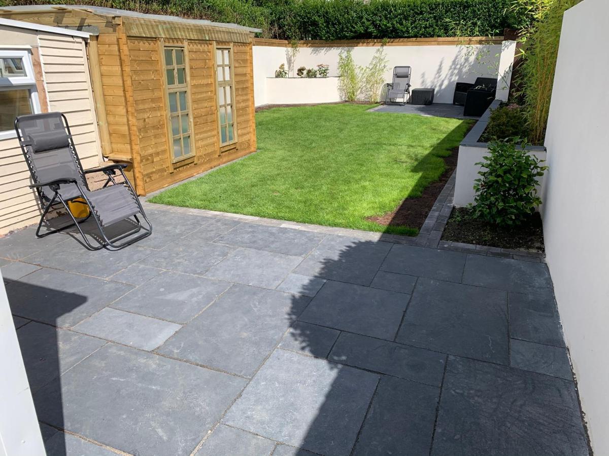 Relaxing Home - 7-10Min To Bournemouth Sandy Beach By Car - Private Garden, Parking And Spa Dış mekan fotoğraf
